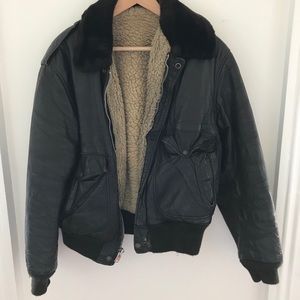 Vintage leather bomber jacket Large